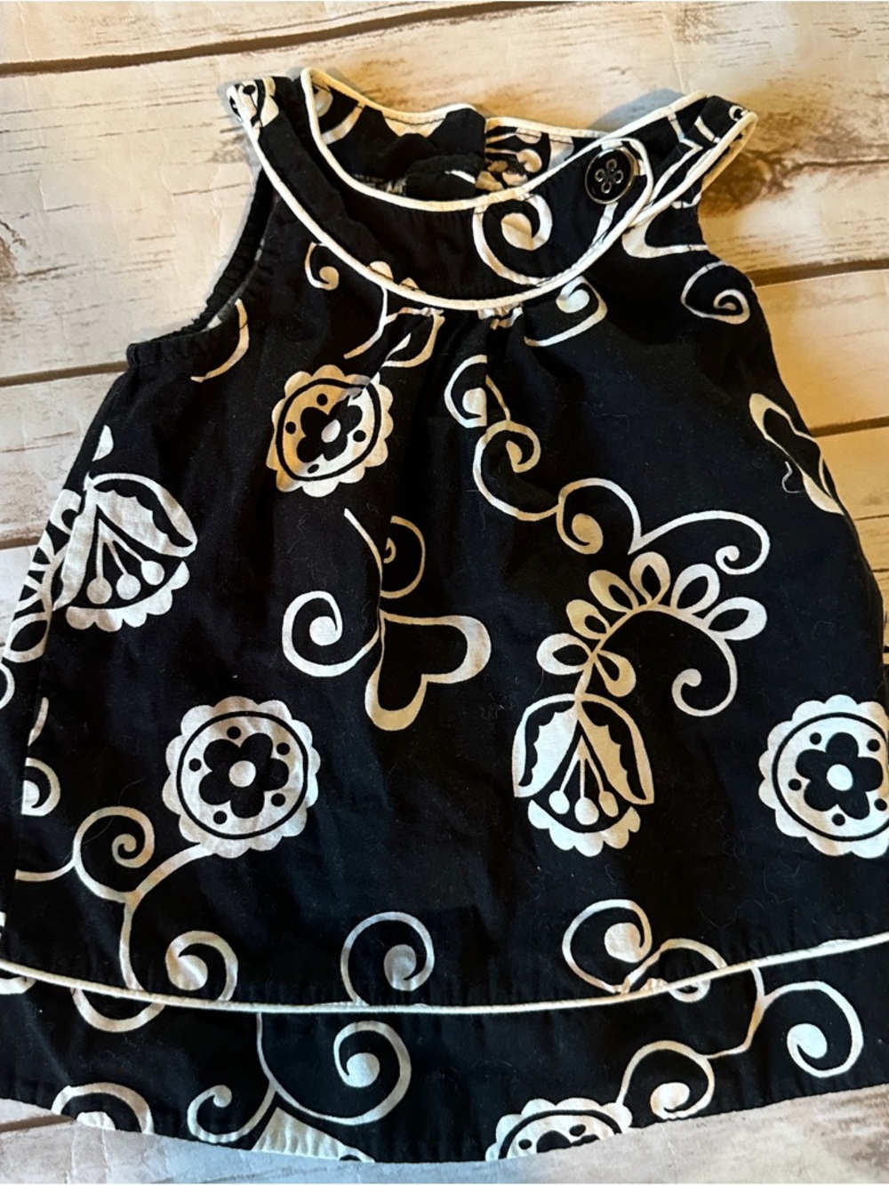 Lydia Jane black floral dress 9m